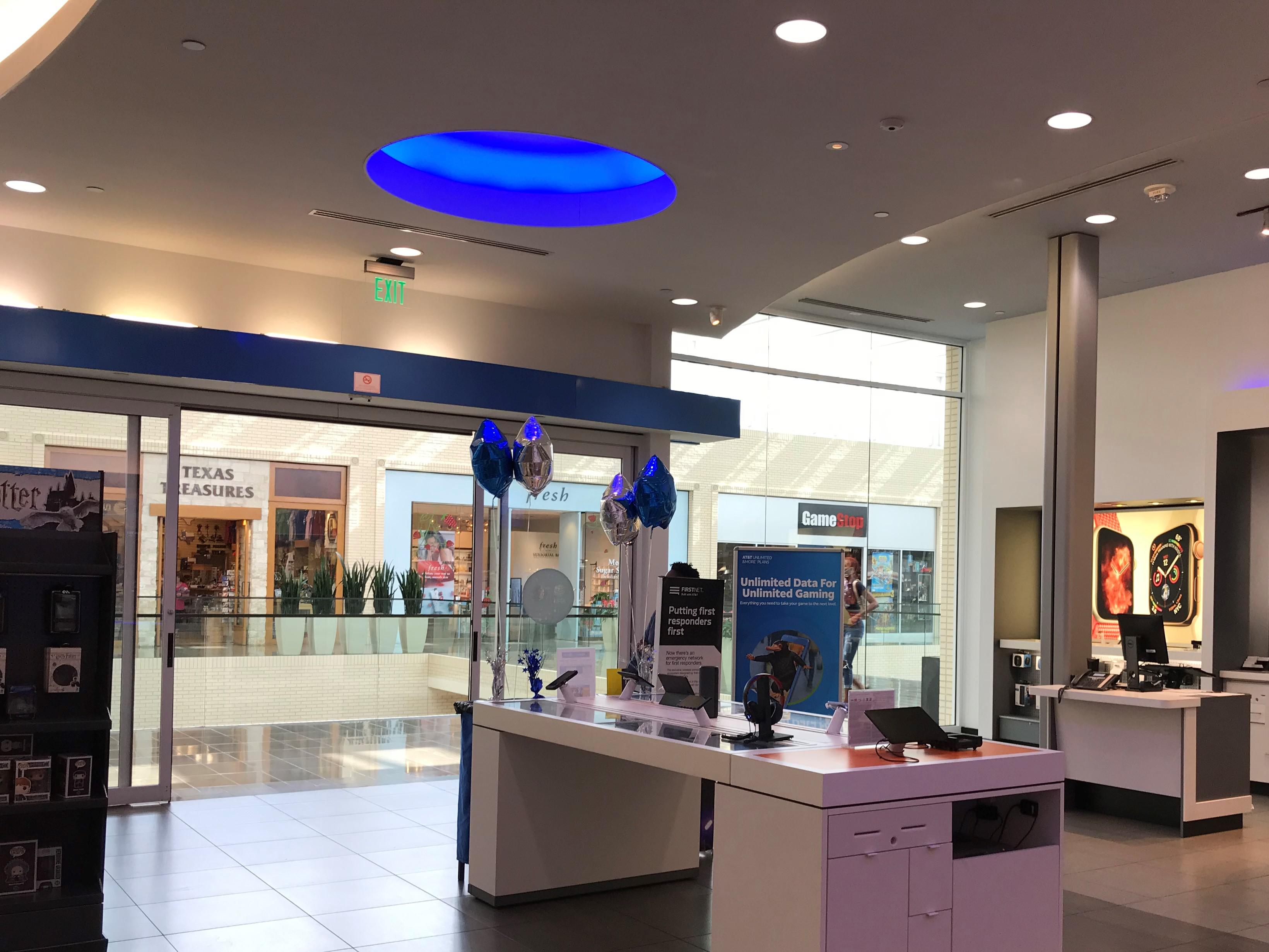 AT&T Store Photo