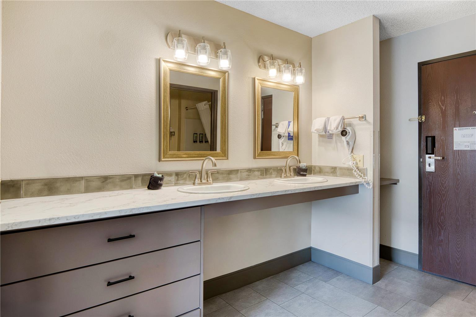 SureStay Plus by Best Western Montrose Image