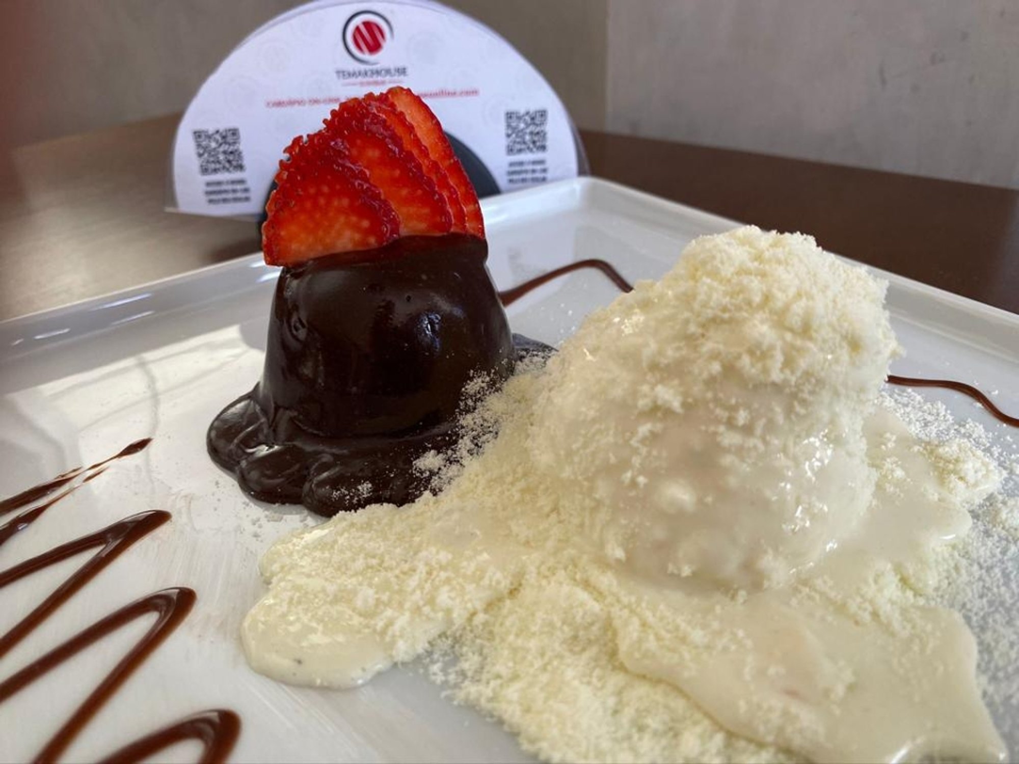 Petit Gateau House