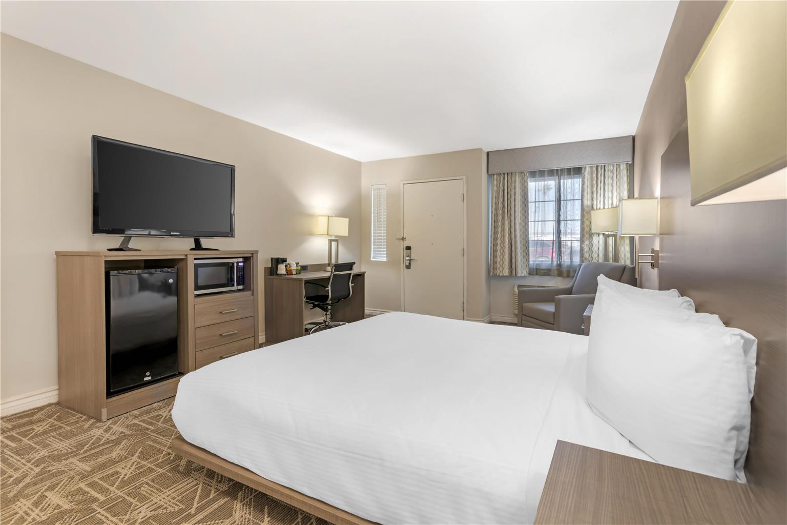 Best Western Kettleman City Inn & Suites Image