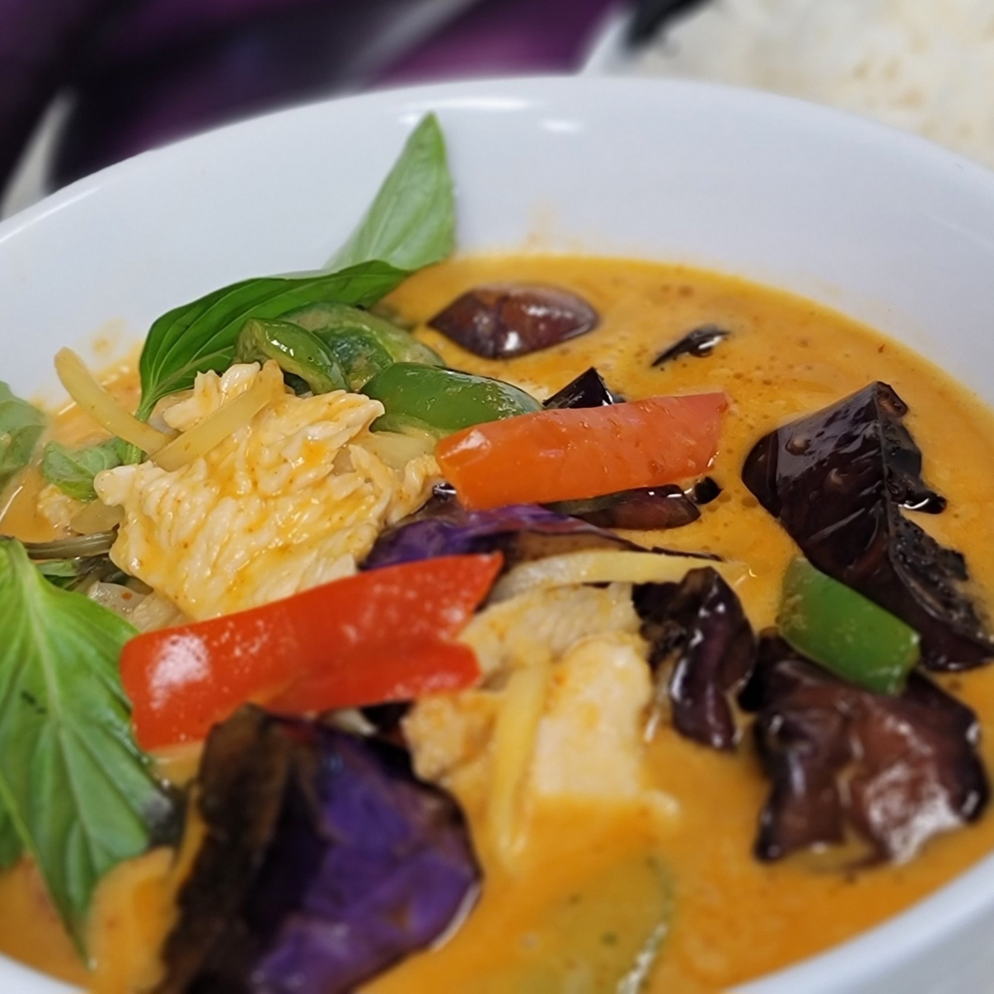 RED CURRY HALF PAN