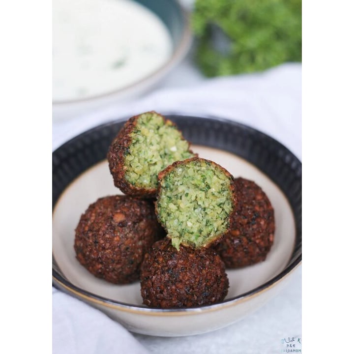 Halal style get and go Logo