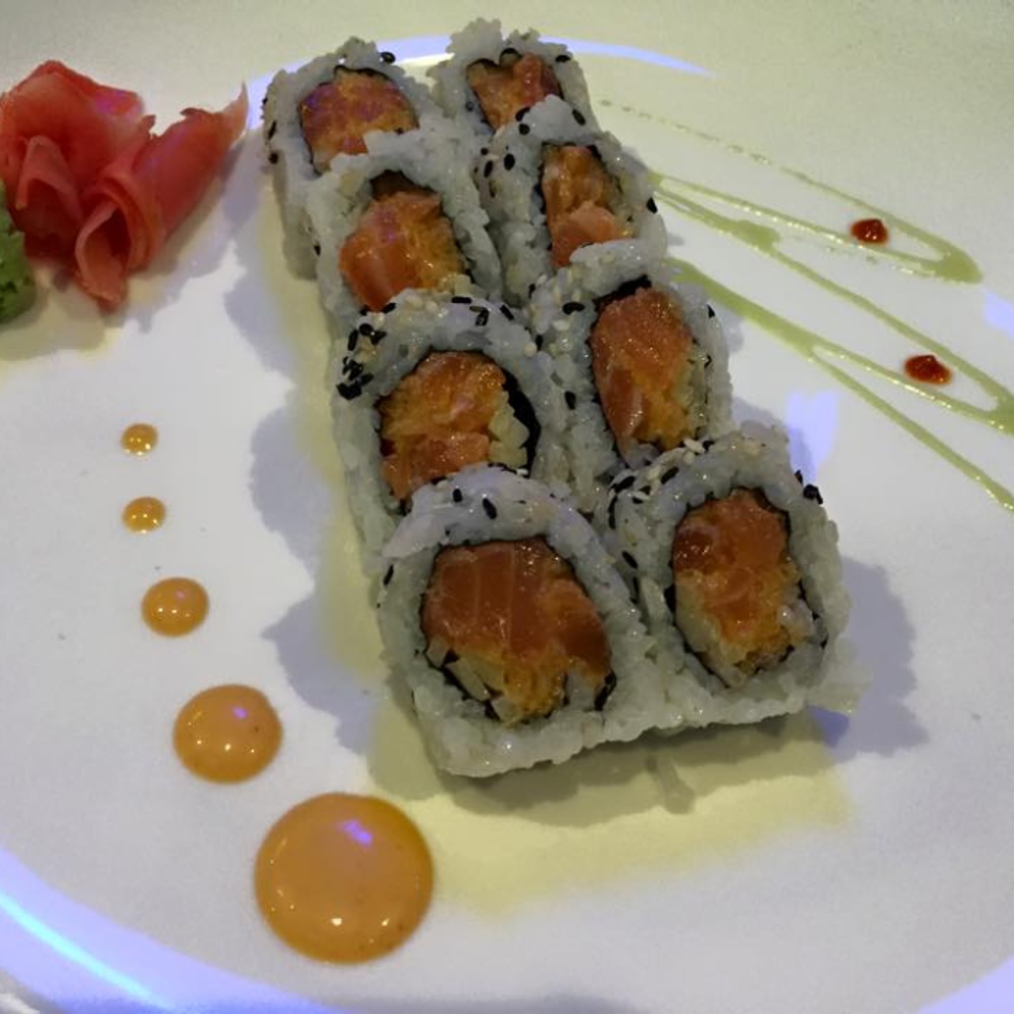 Spicy Salmon Roll