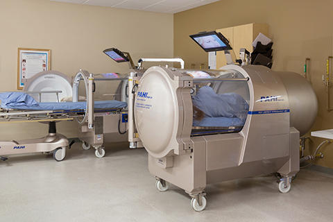 Dignity Health Wound Healing and Hyperbaric Medicine Center - Las Vegas, NV Photo