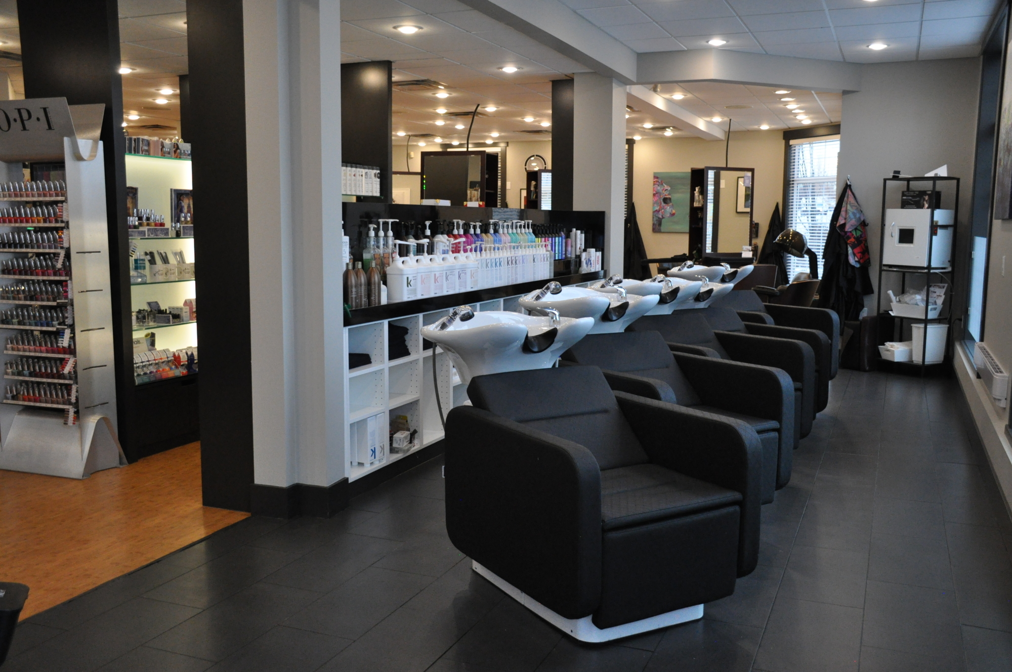 Images CaVaBien Hair Studio & Day Spa Ltd