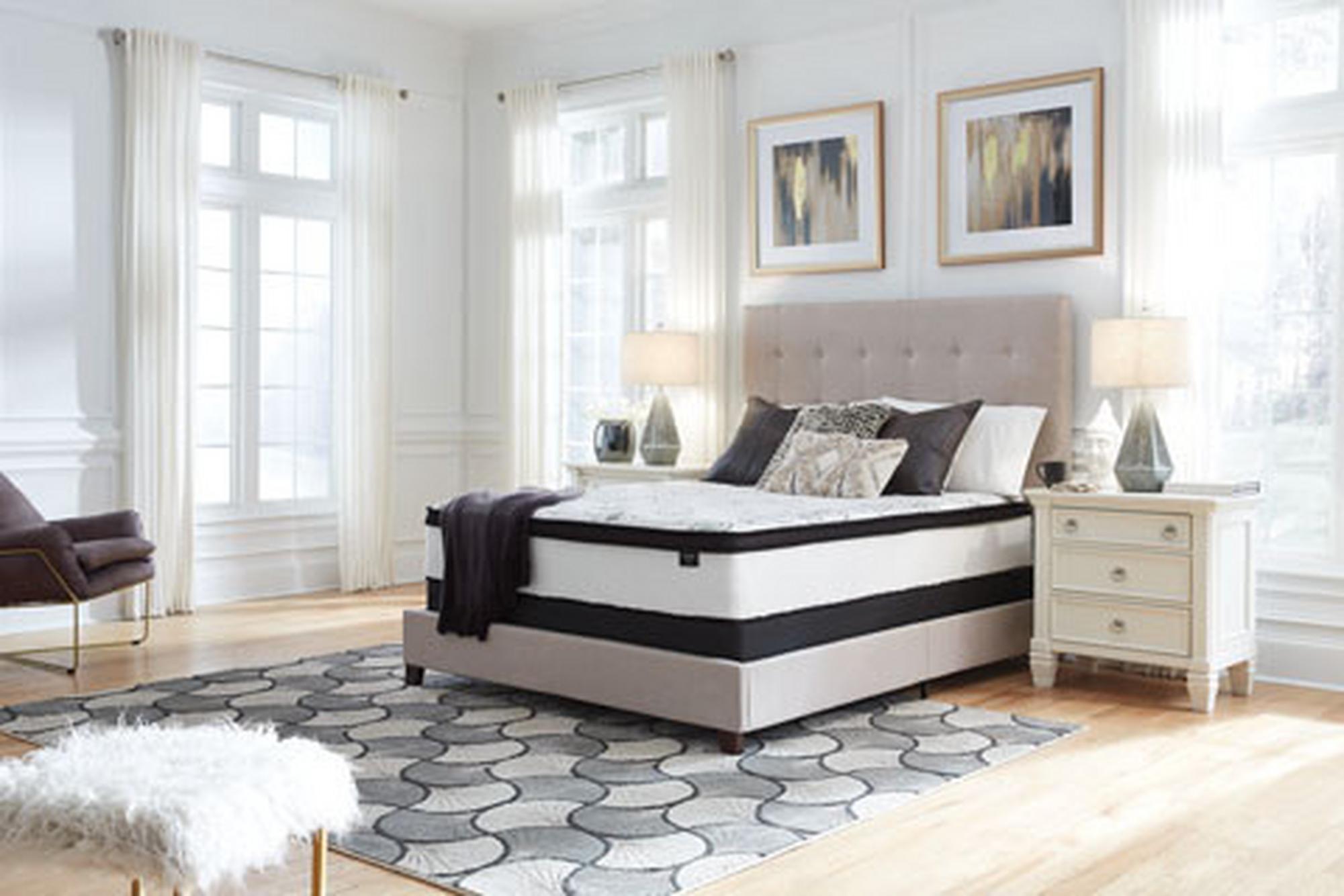 Chime 12" Full Hybrid Ultra Plush Mattress with Protector
