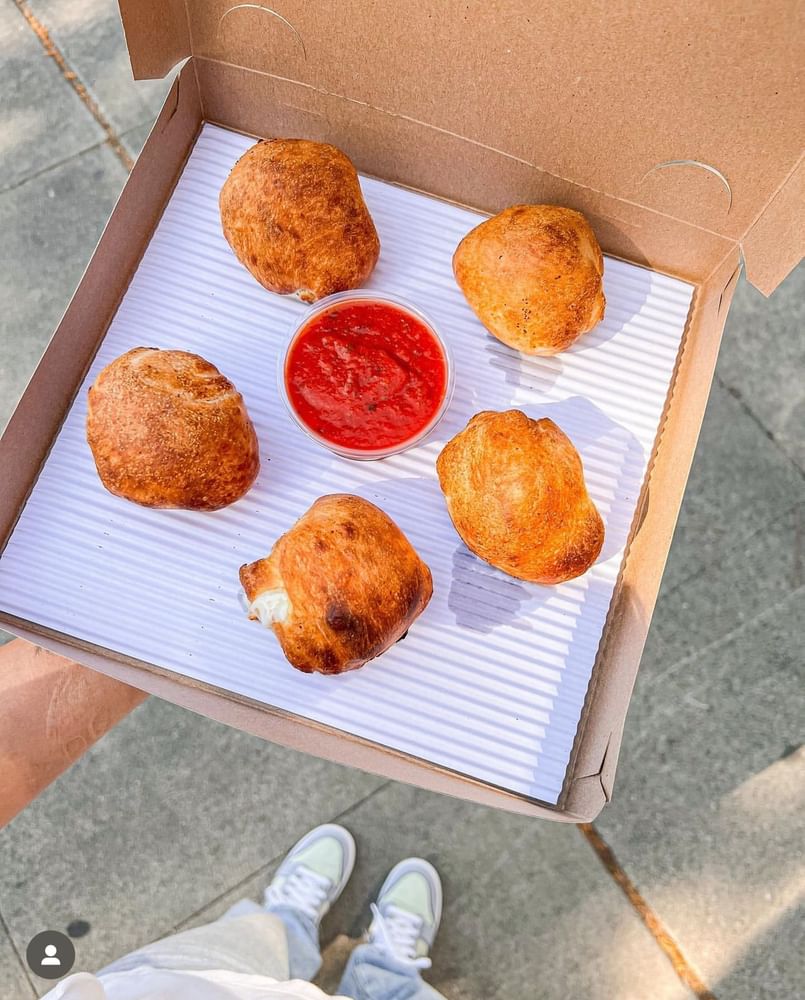 Garlic Cheese Rolls