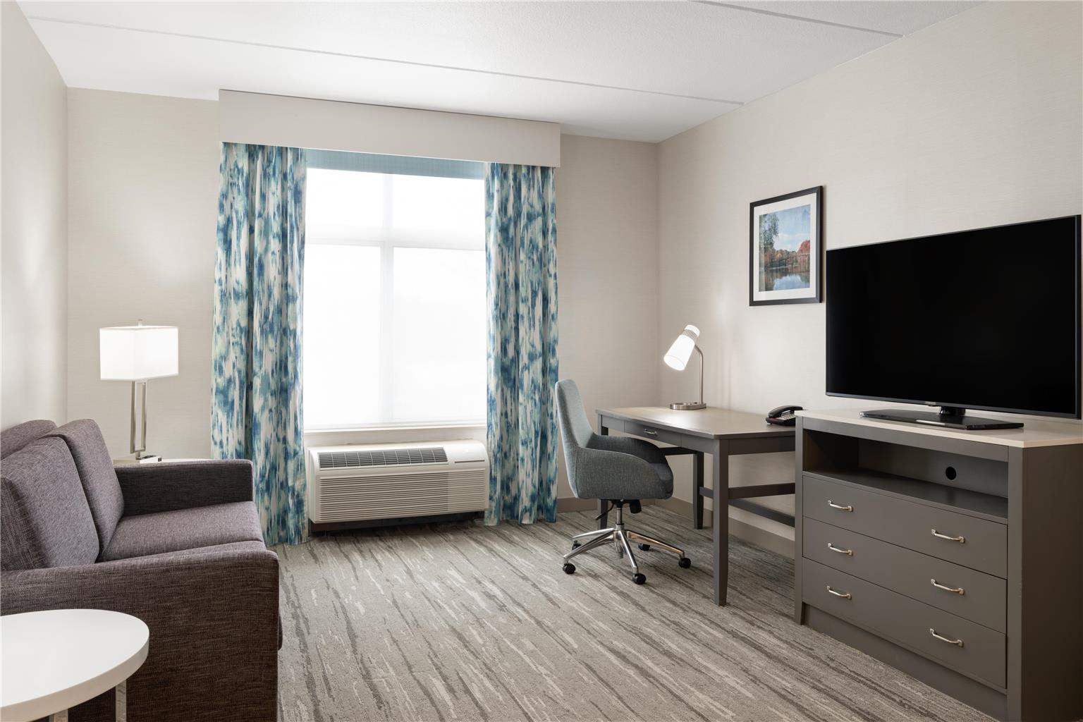 Hilton Garden Inn Lenox Pittsfield Image