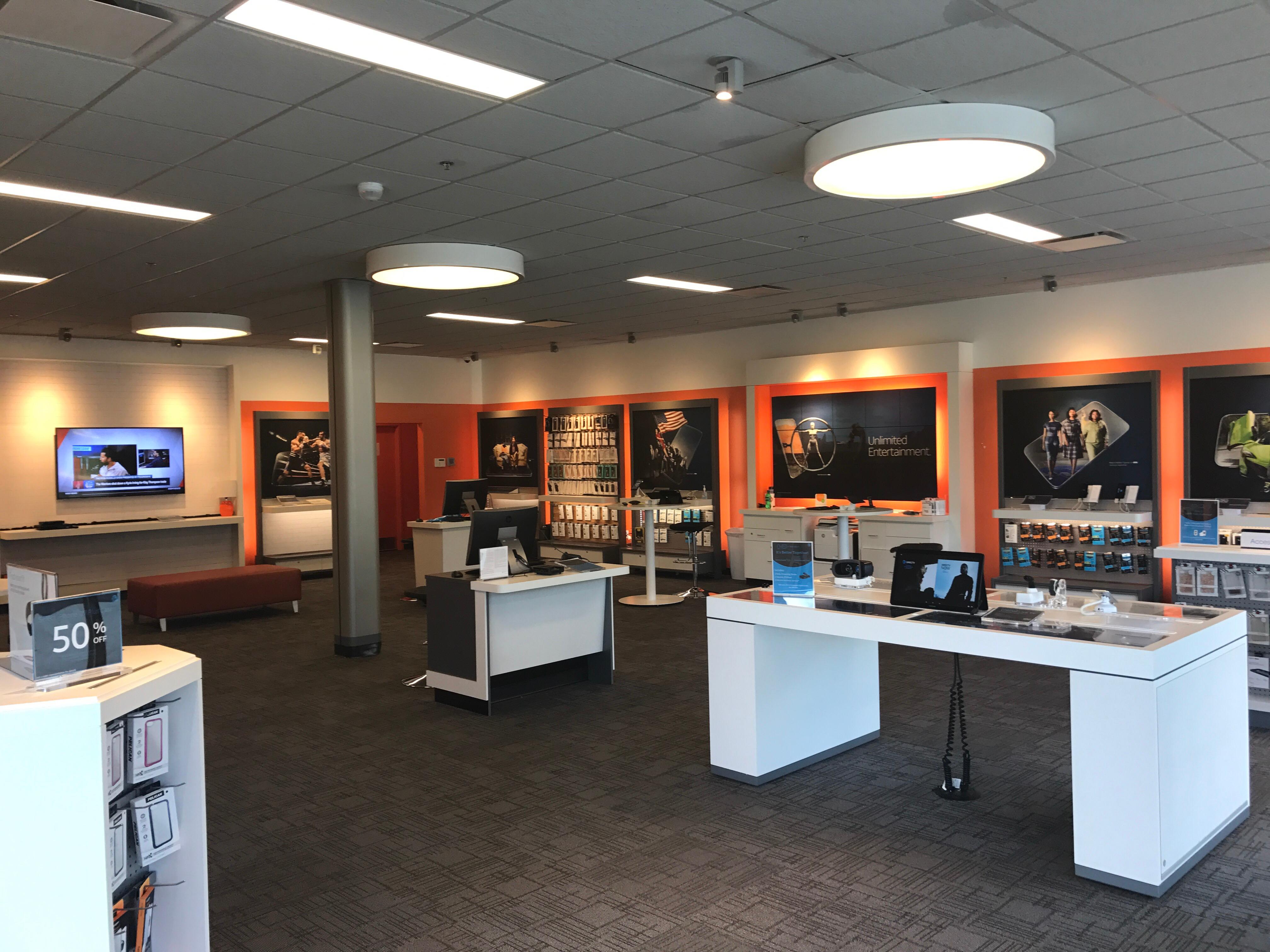 AT&T Store Photo