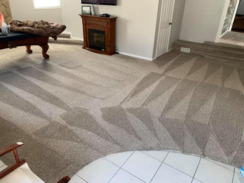 Call Larry: Floor Care Image
