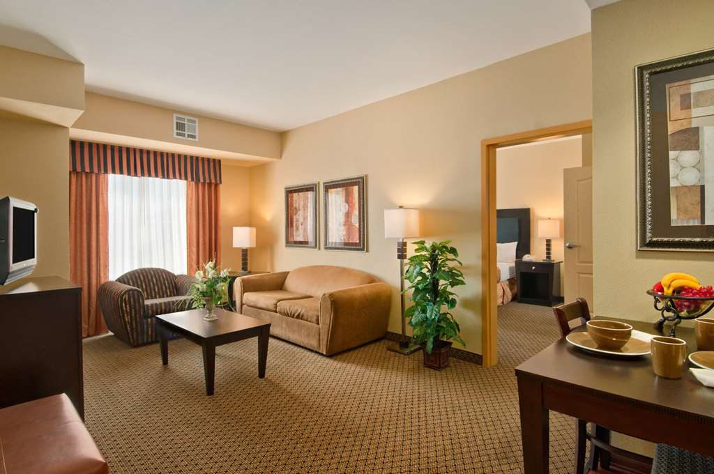 Homewood Suites by Hilton Tulsa-South Image