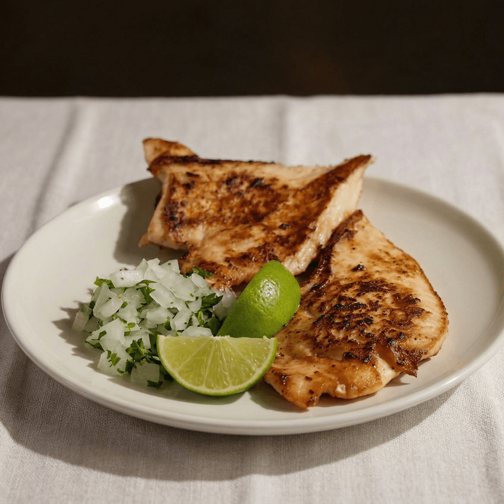 Bistec de Pollo a la Plancha / Grilled Chicken Breast