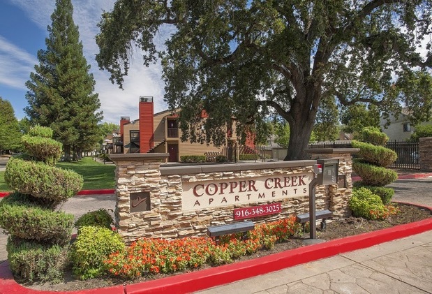 Images Copper Creek Apartments