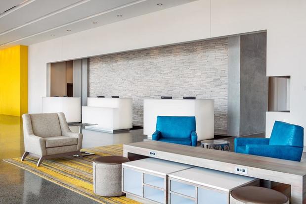 Images Residence Inn by Marriott San Diego Downtown/Bayfront
