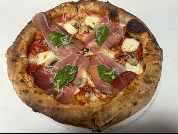 Pizza Prosciutto