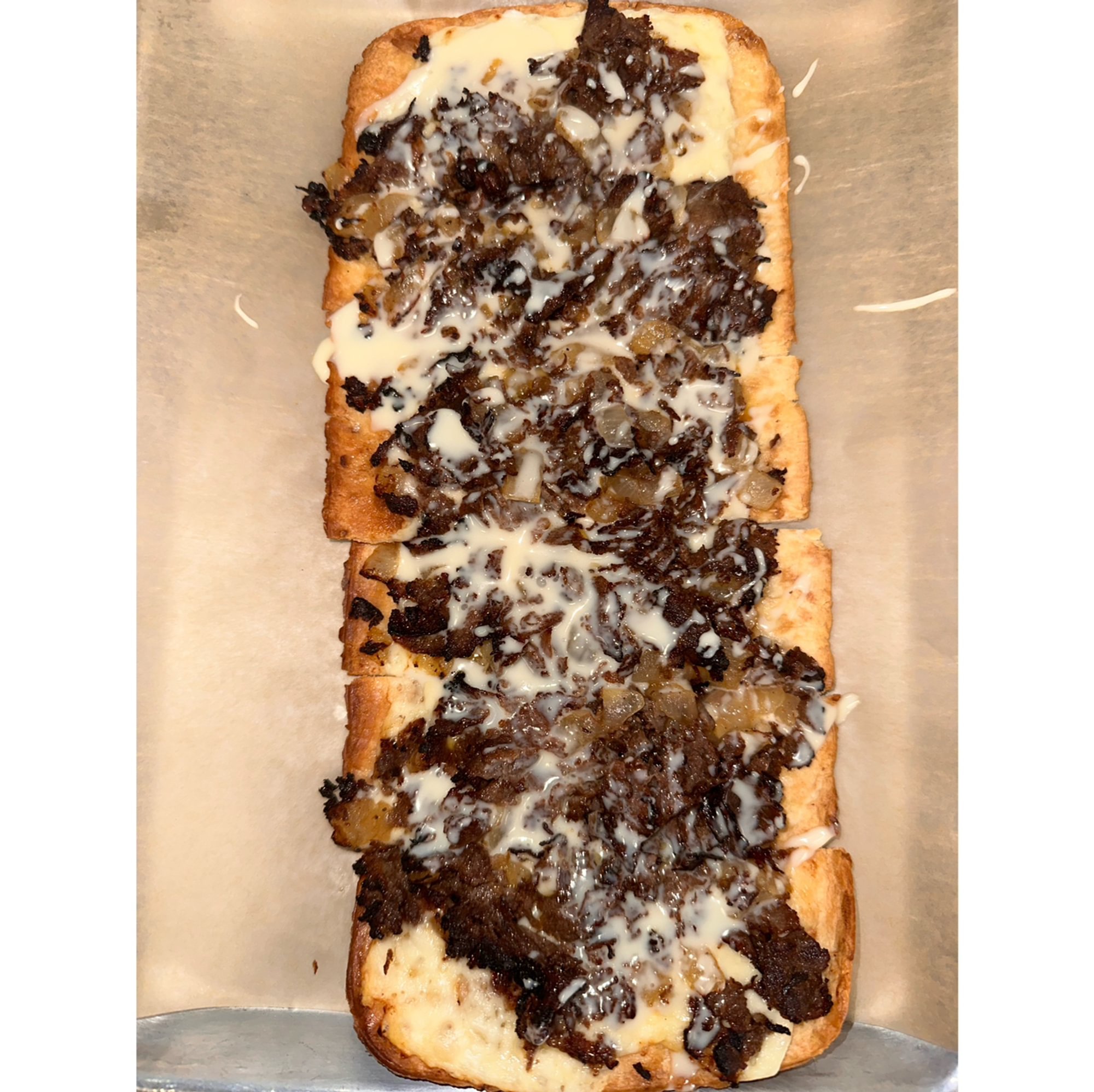 Philly Cheesesteak Flatbread