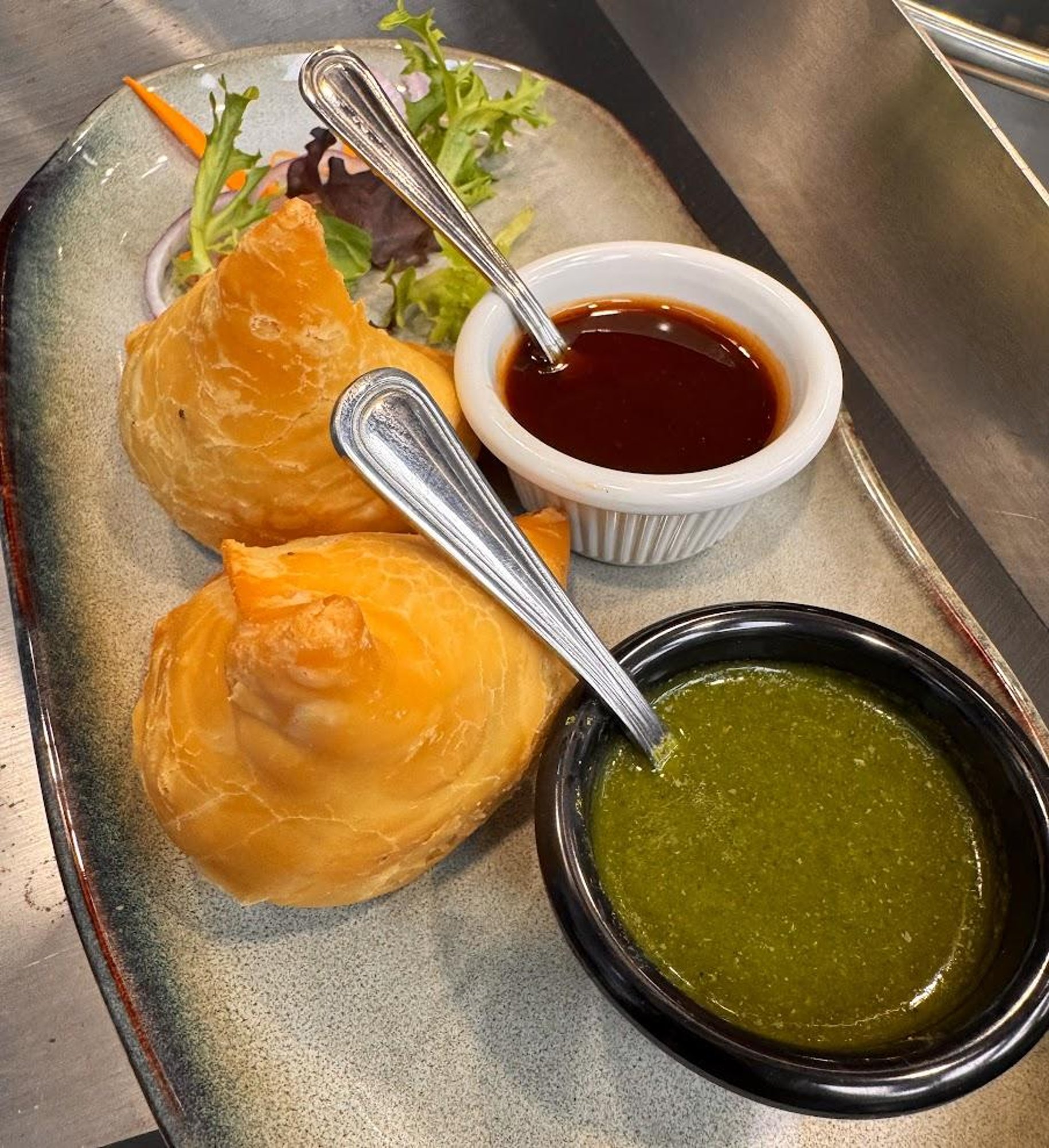 Veg Samosa (vegan)