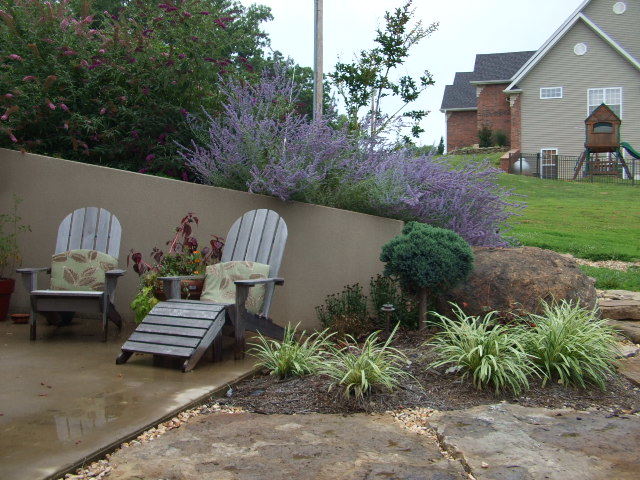 A-1 Walls &amp; Landscaping Logo