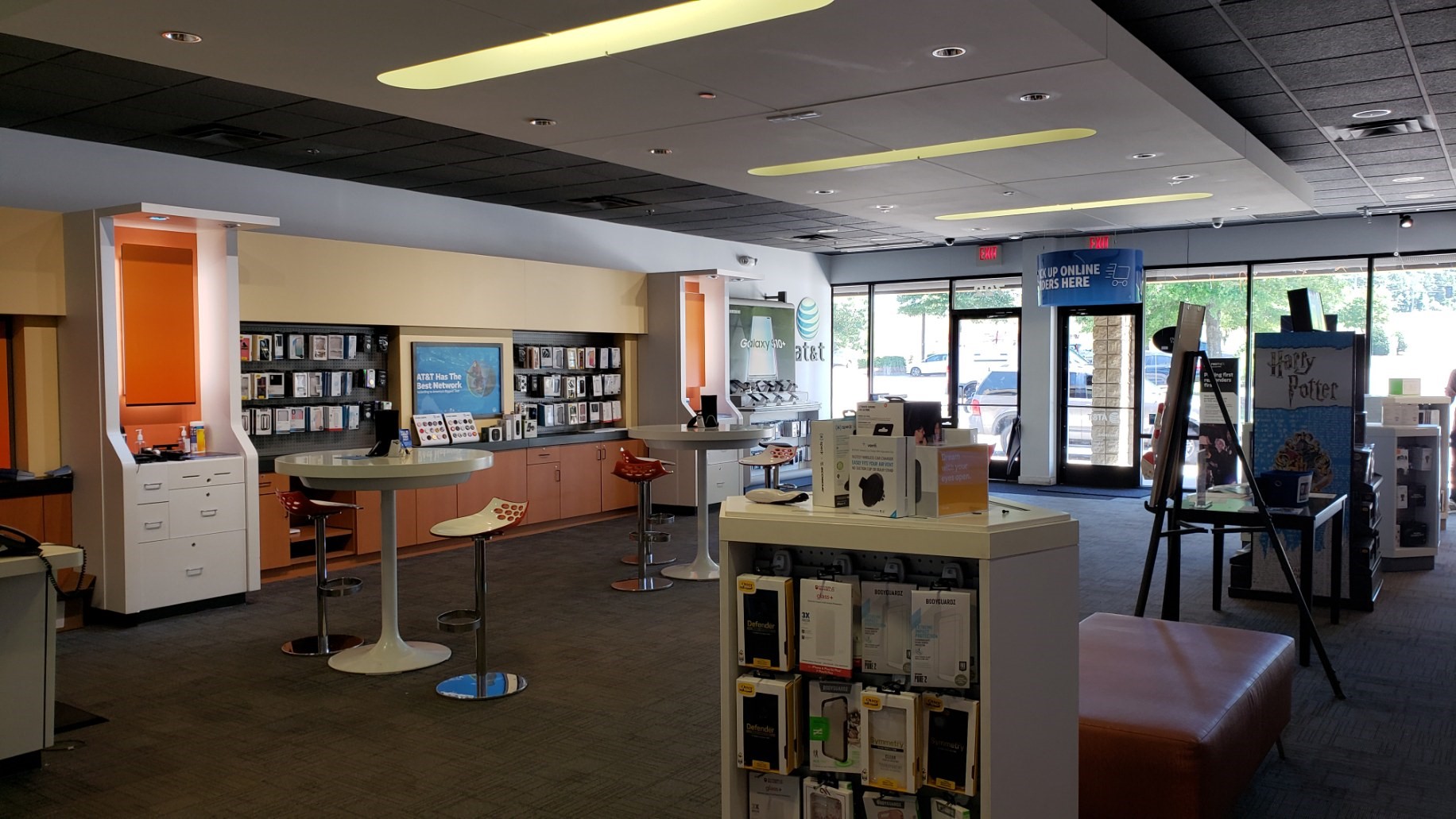 AT&T Store Photo