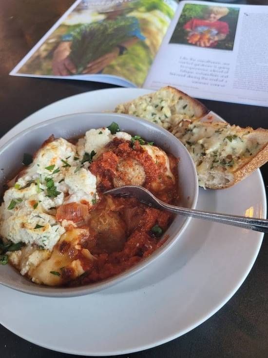 Kids Meatballs & Garlic Bread