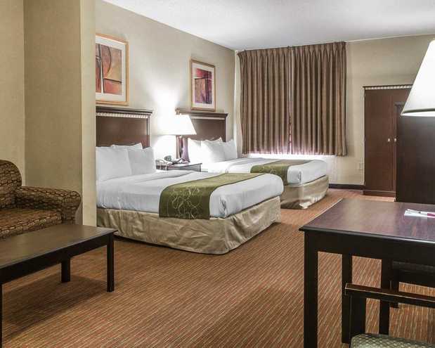 Images Comfort Suites
