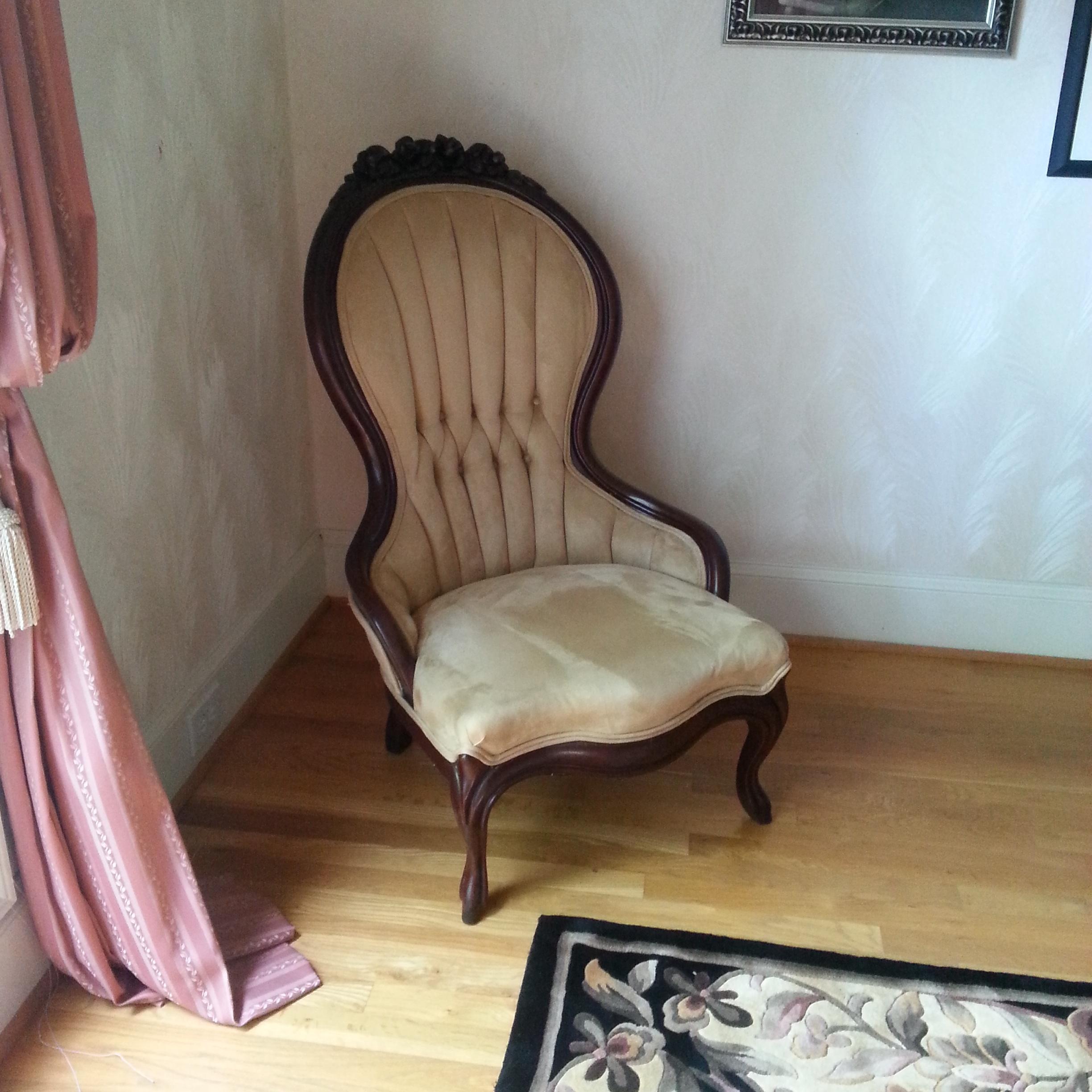 Dunwoody Upholstery Image