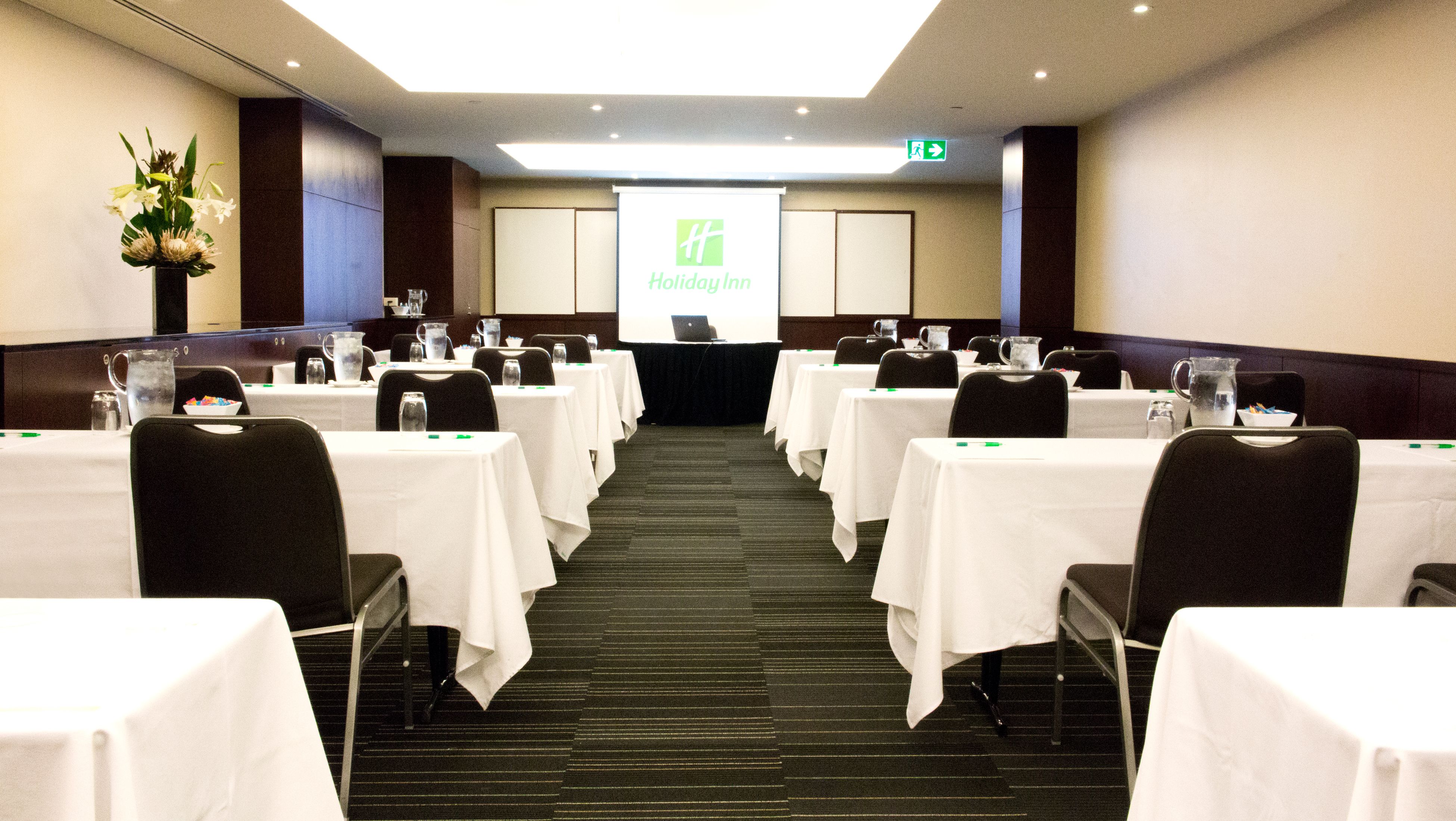 Images Holiday Inn Perth City Centre