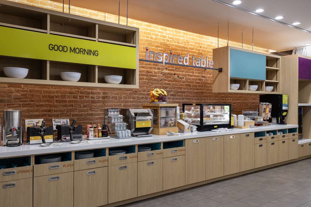 Home2 Suites by Hilton Phoenix Downtown Image