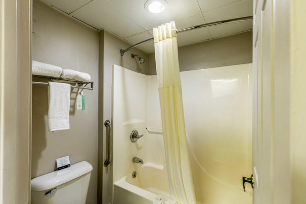 Images Quality Inn