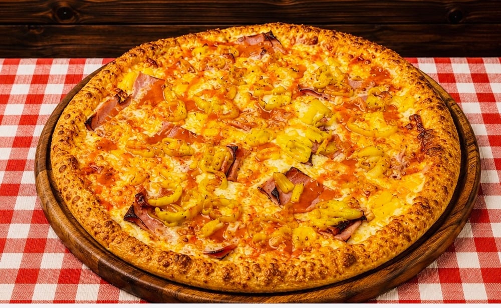 Large Fiery Hawaiian Pizza 14 (Greek Style)