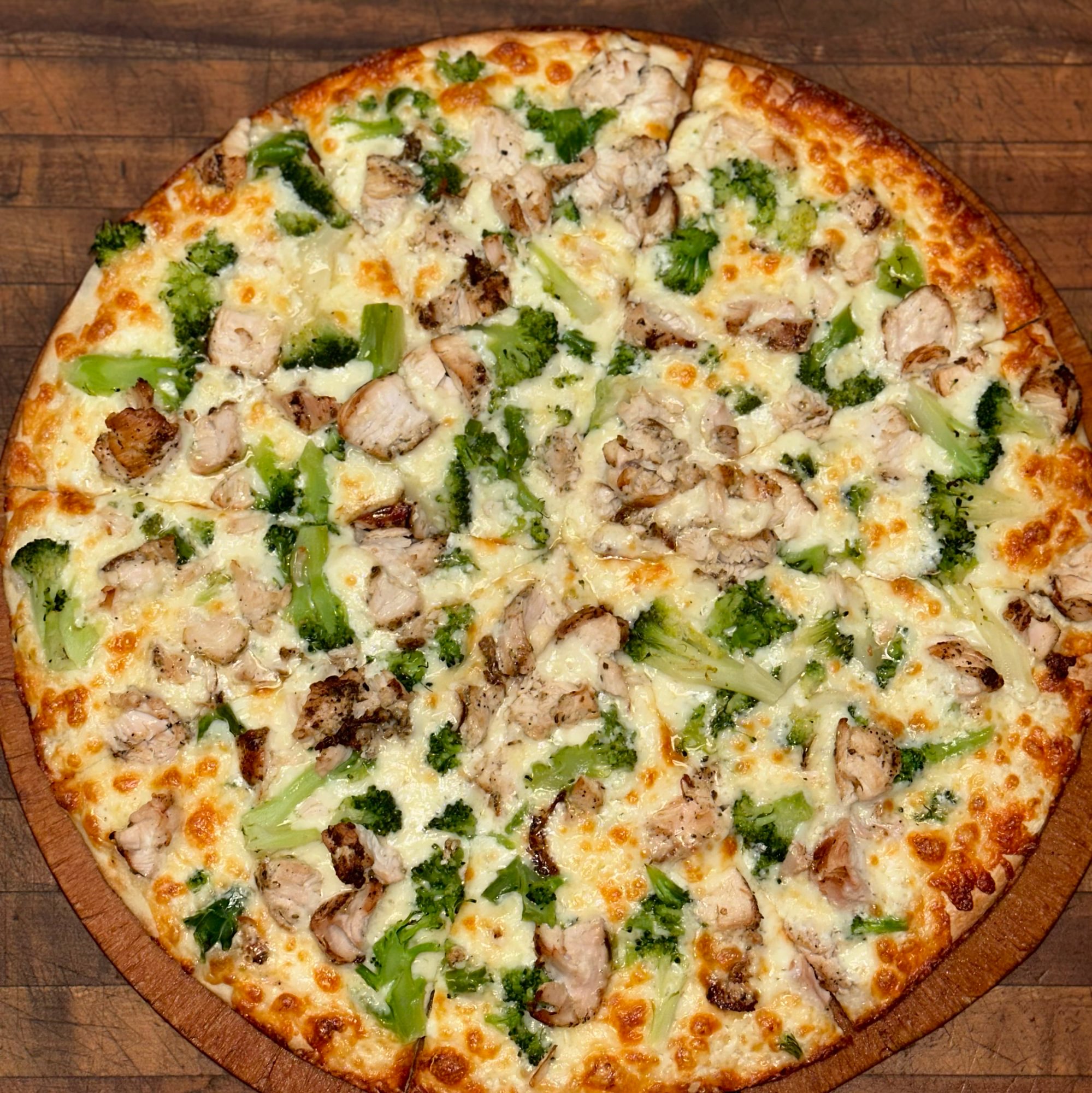 Chicken Broccoli Alfredo Gourmet Pizza