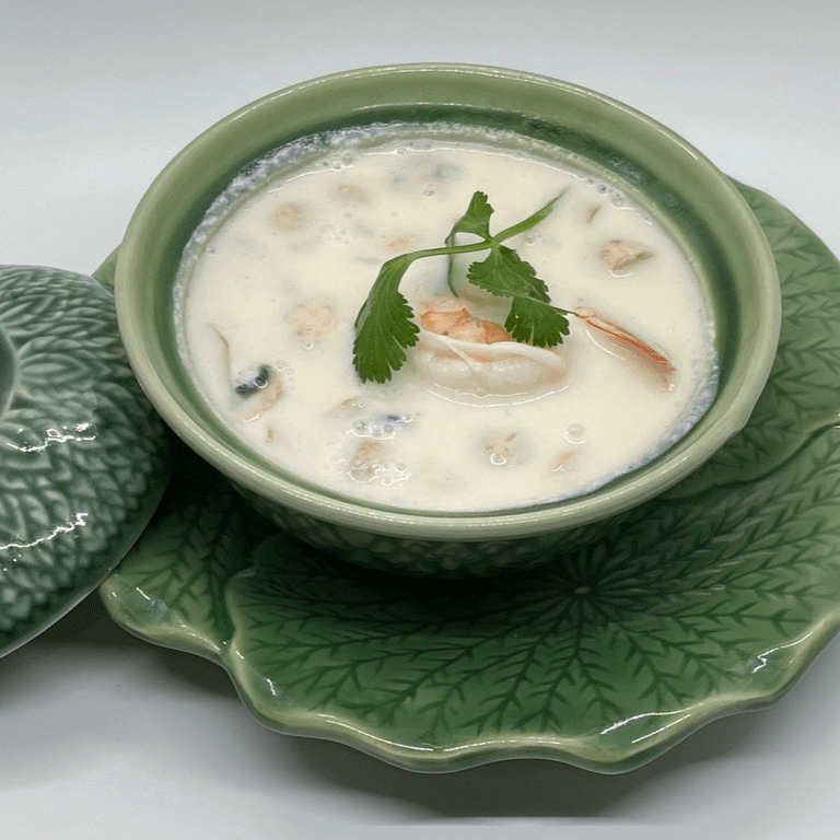 Cup Tom Kha
