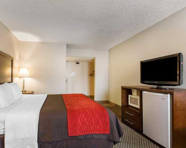Images Comfort Inn Moreno Valley near March Air Reserve Base
