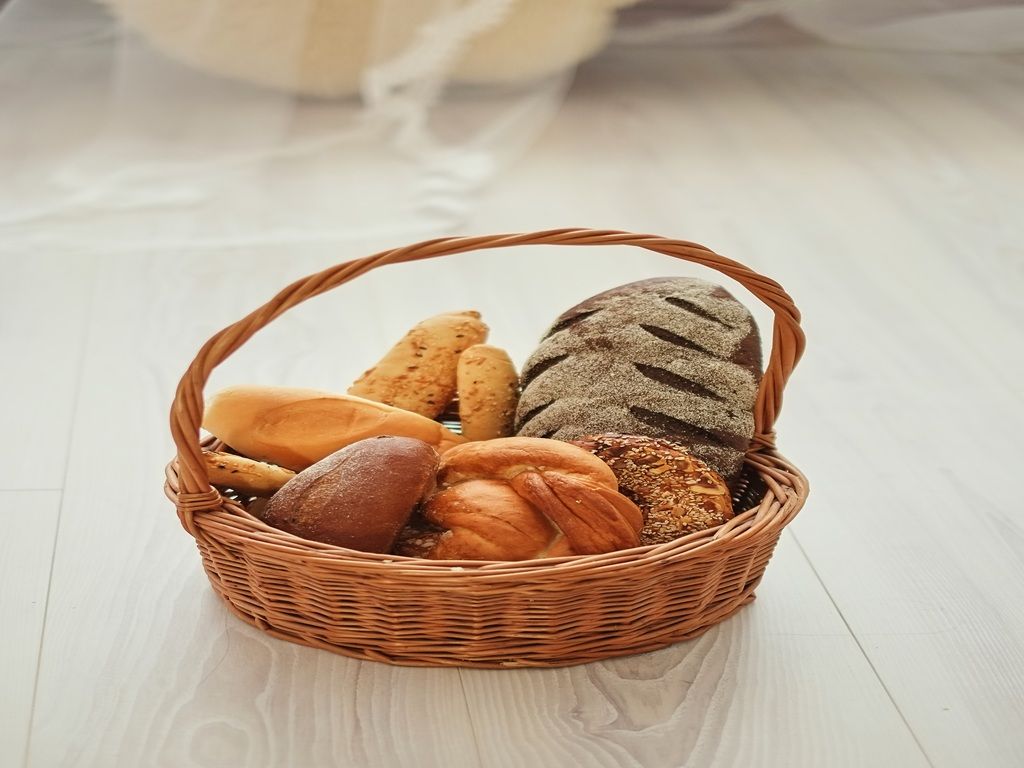 ASSORTED BREAD BASKET