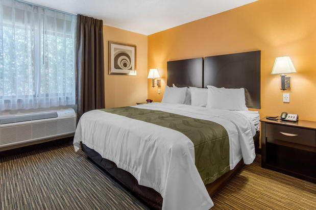 Images Quality Inn & Suites