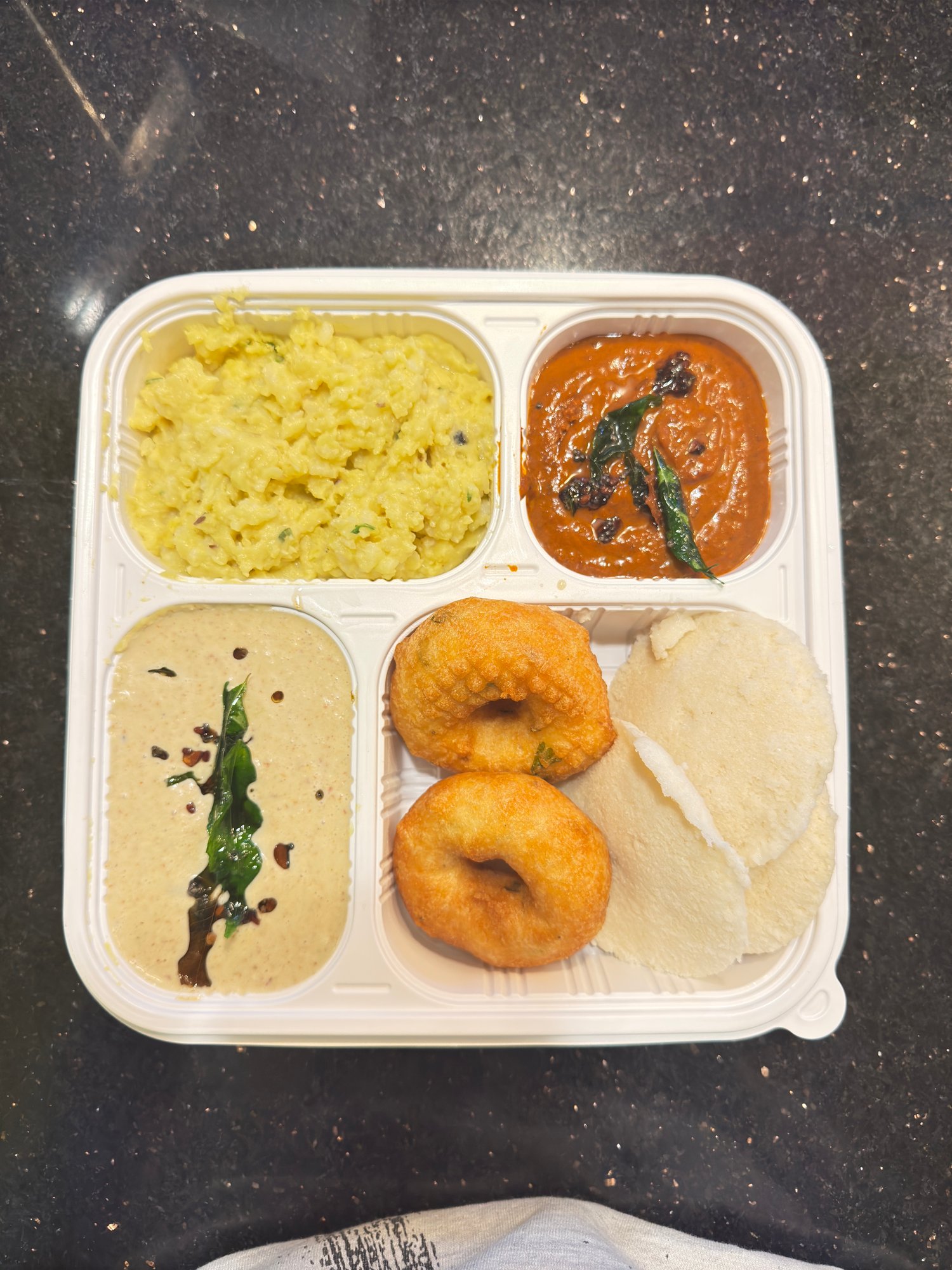 Tiffin Combo 1