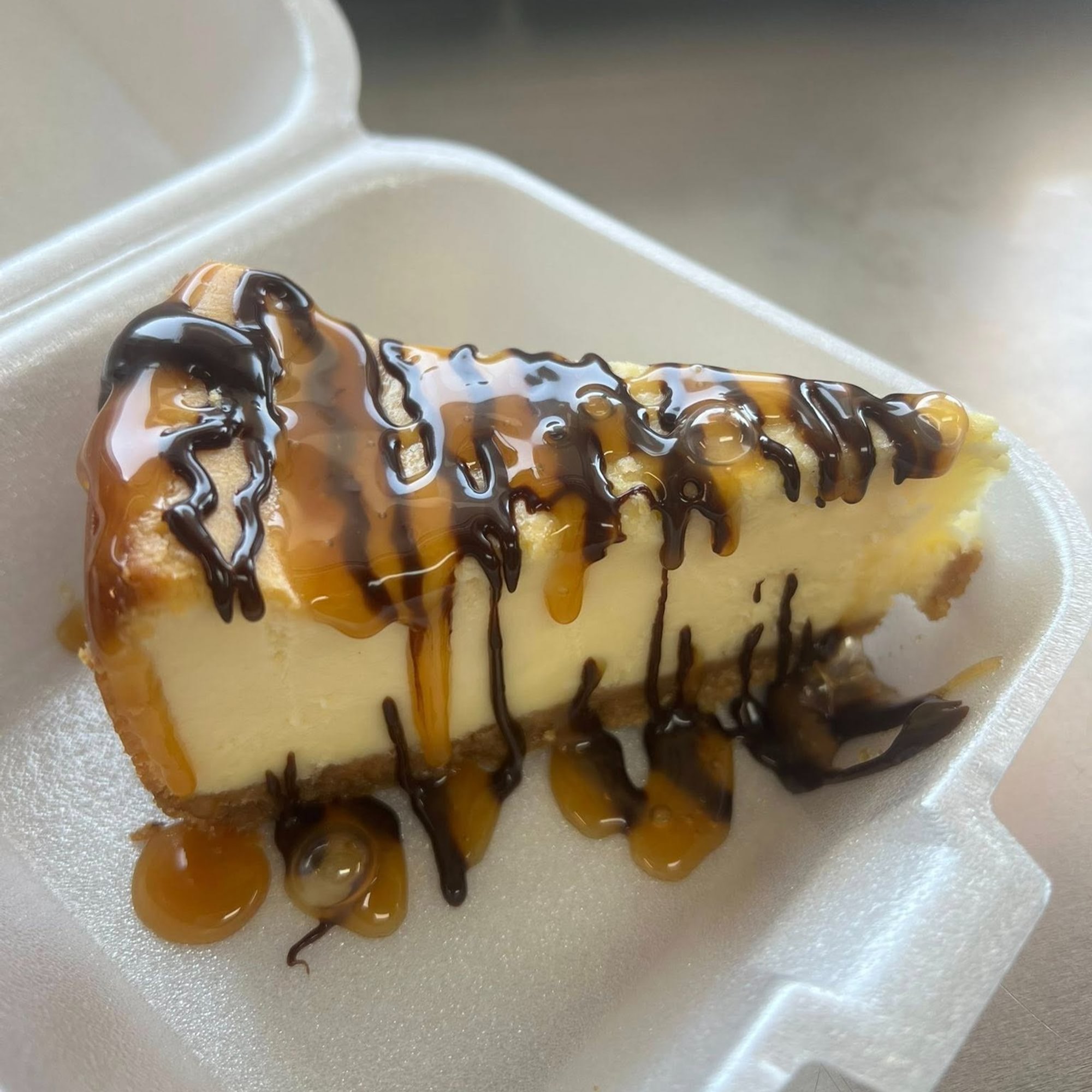 Cheesecake with Topping