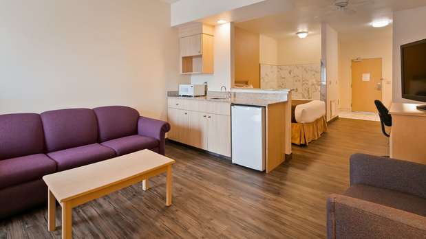 Images Best Western Lighthouse Suites Inn