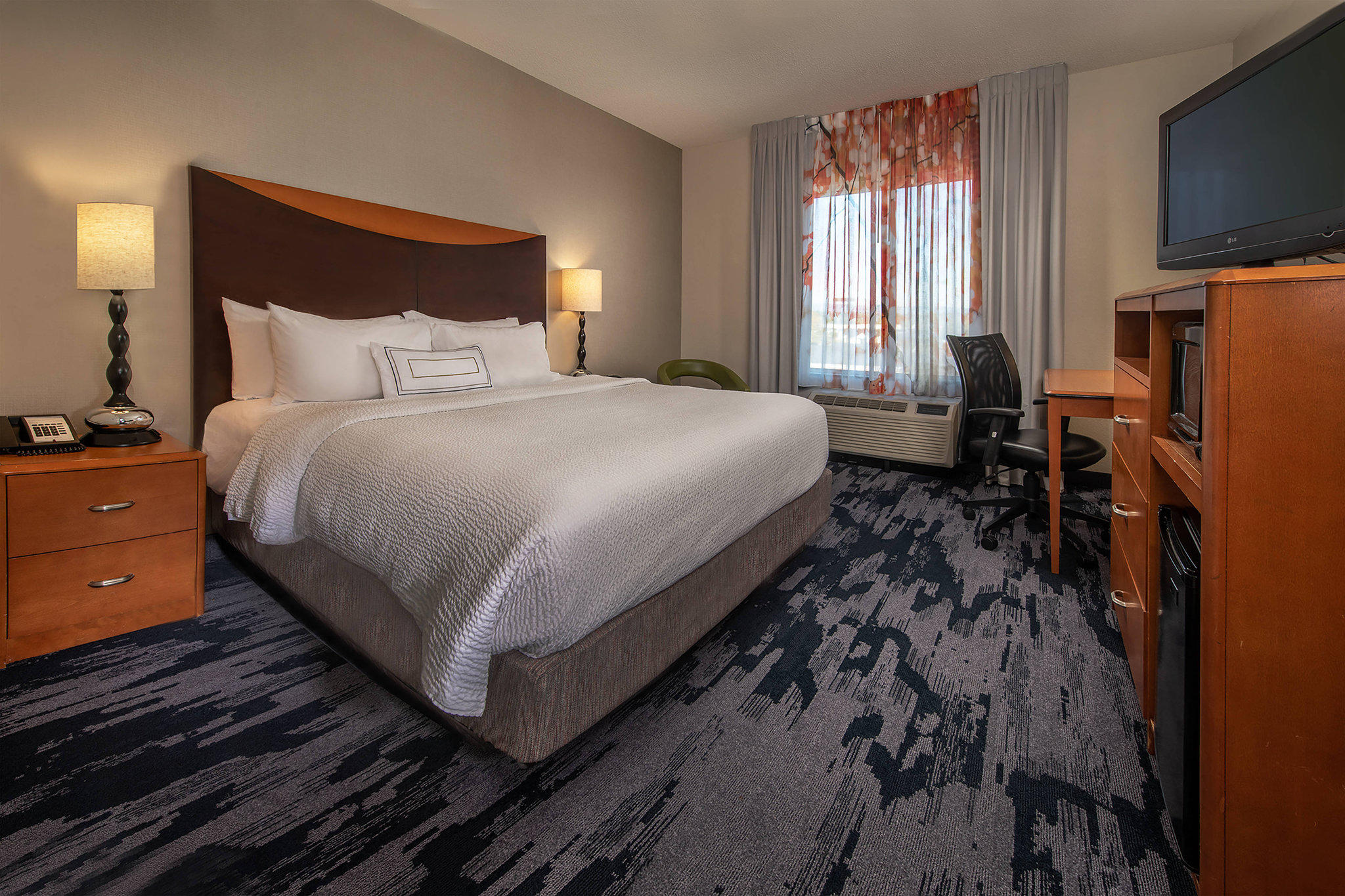 Fairfield Inn & Suites by Marriott Harrisonburg Photo