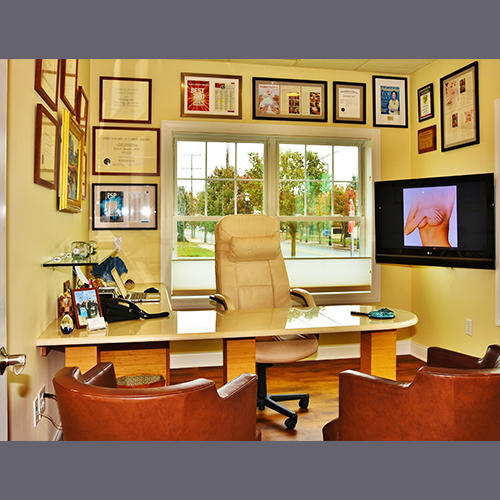 Images The Brandow Clinic Plastic Surgery - Kirk Brandow, MD