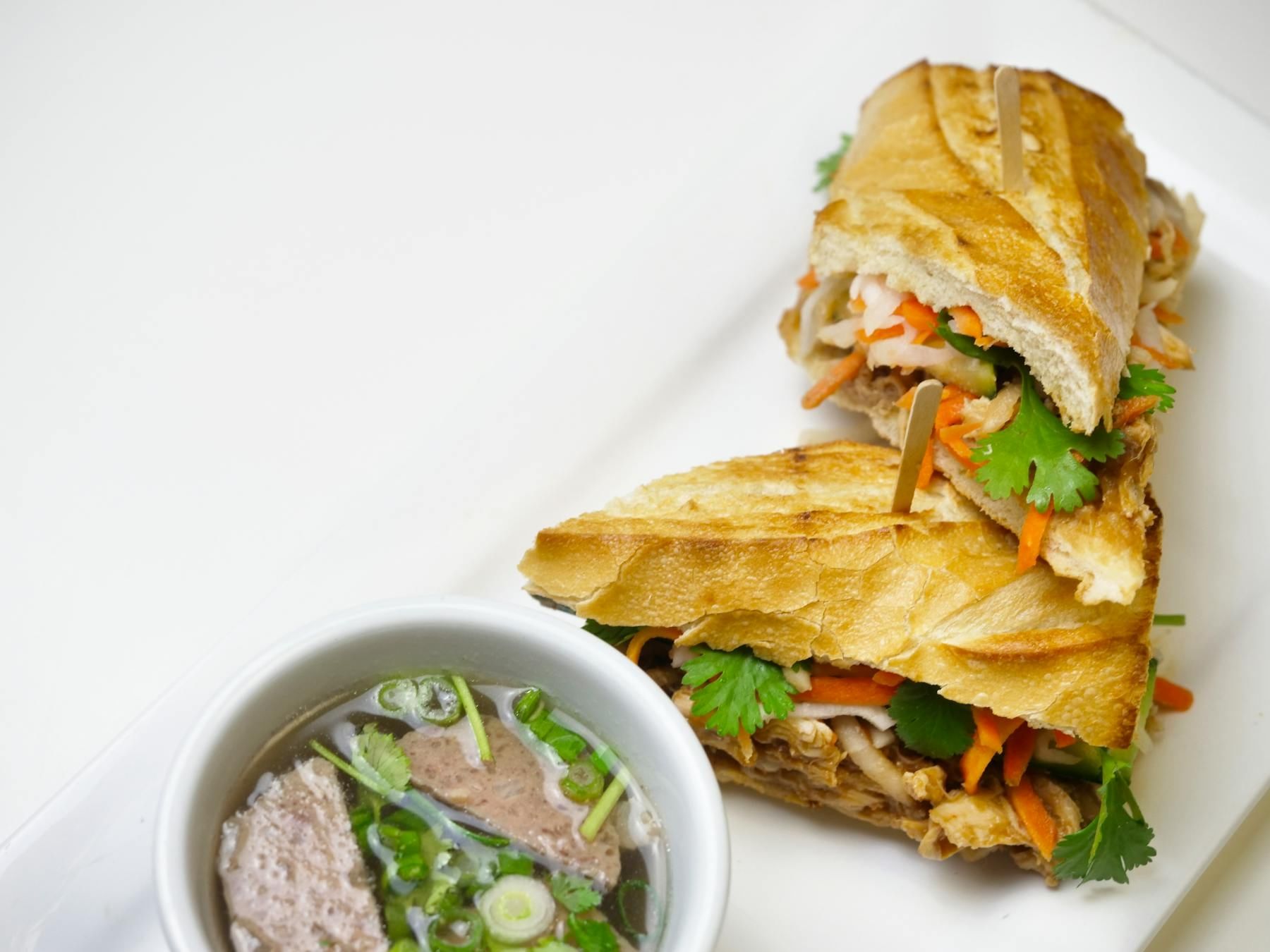 Pulled Pork Banh Mi