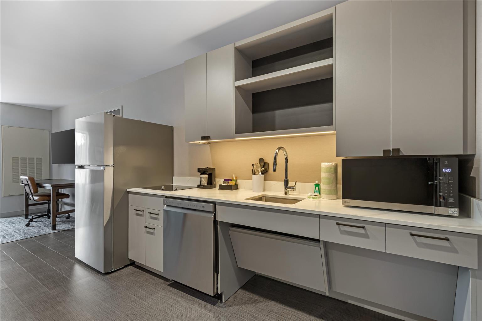 Homewood Suites by Hilton Walker Grand Rapids North Image