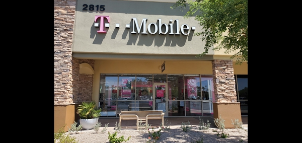 T Mobile Store At 2815 S Alma School Rd Suite 15 Chandler Az T Mobile