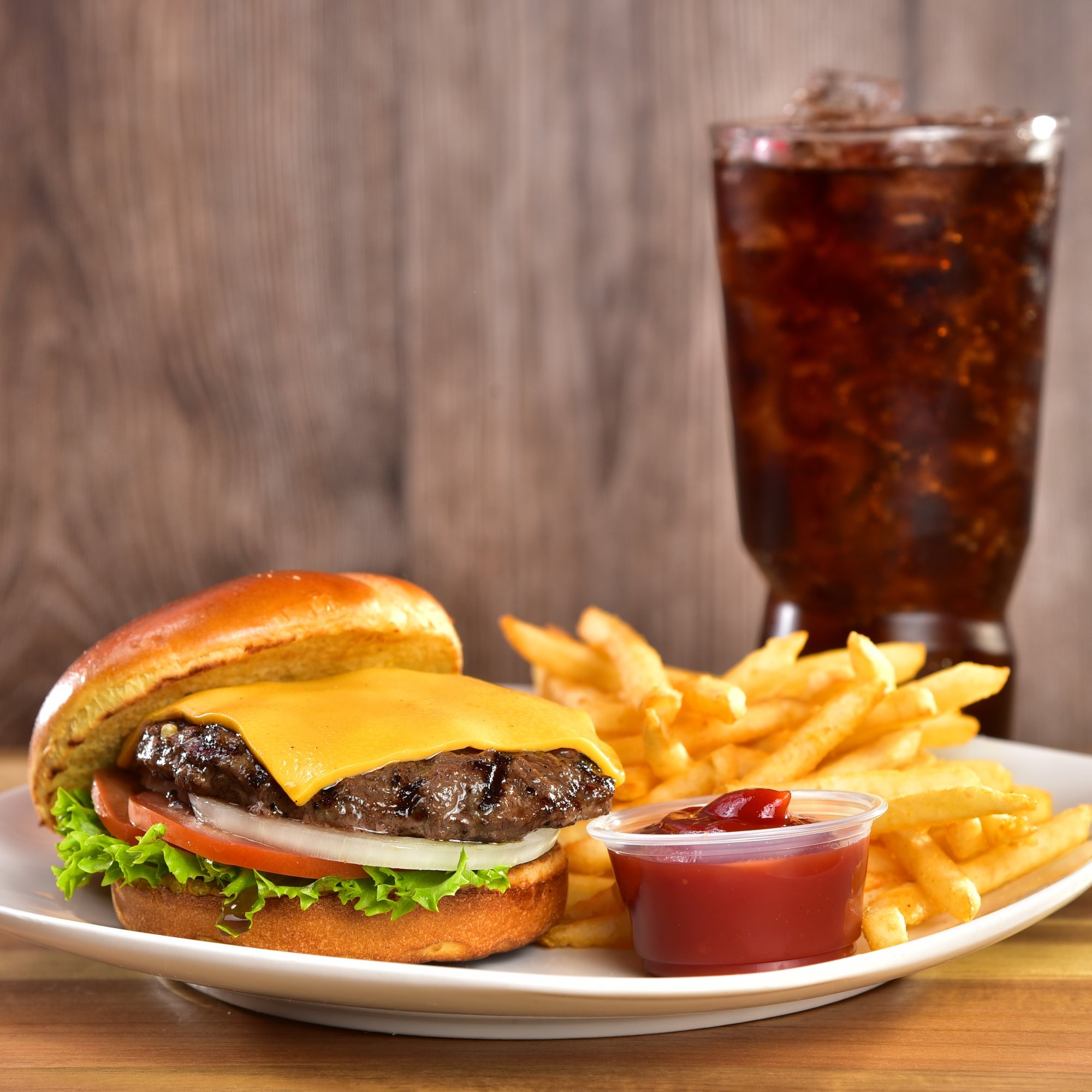 Classic Cheeseburger Meal