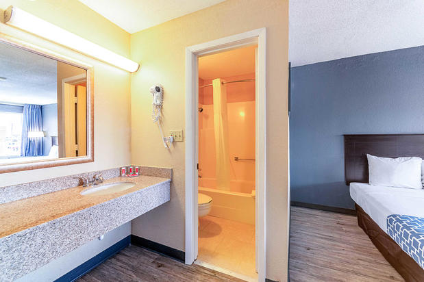 Images Econo Lodge