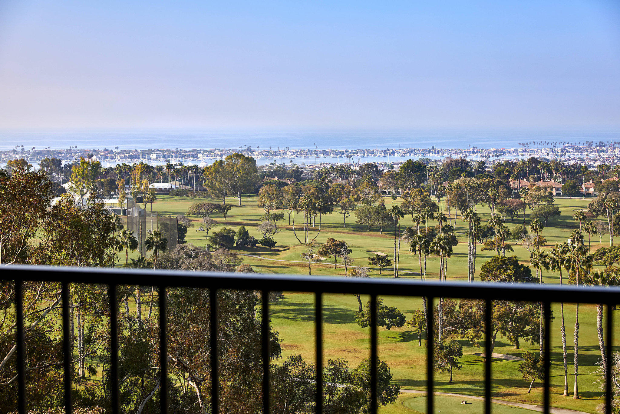 Newport Beach Marriott Hotel & Spa Photo