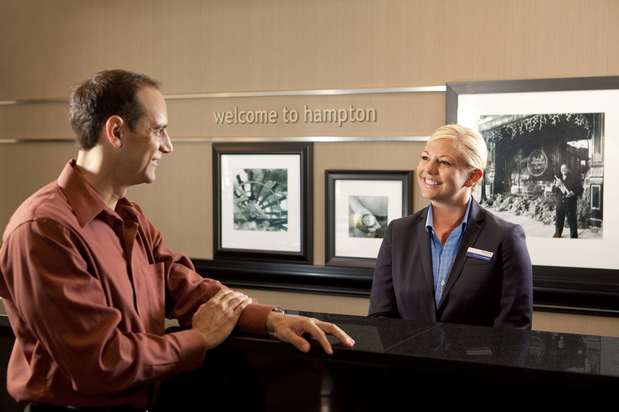 Images Hampton Inn & Suites San Bernardino