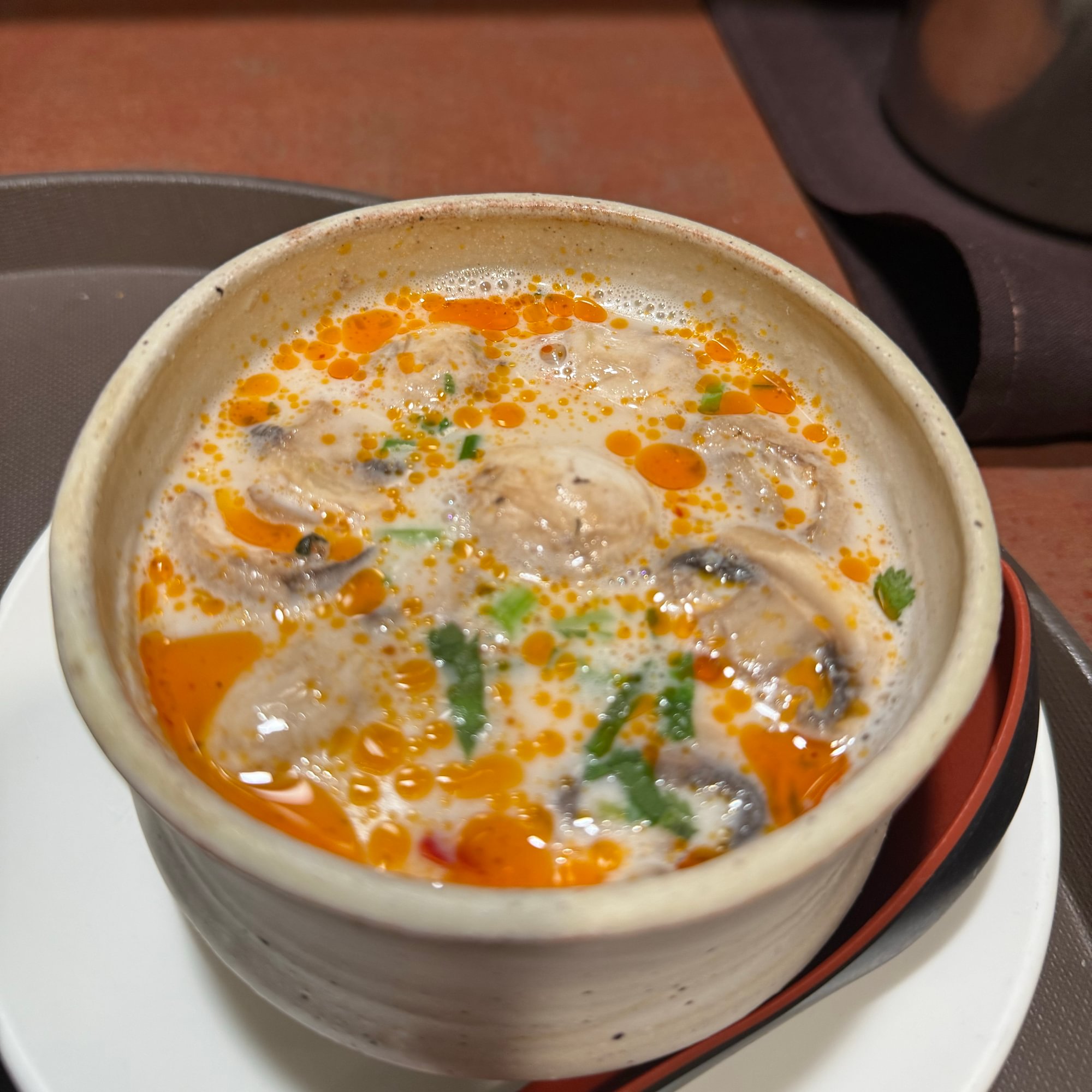 Tom Kha: Thai coconut soup - cup