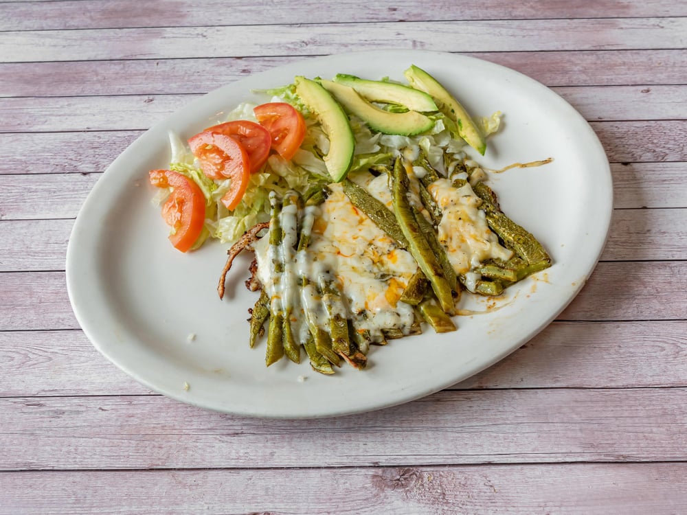 Nopales Asados Con Queso