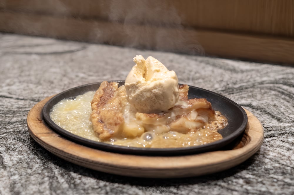 Sizzling Apple Pie